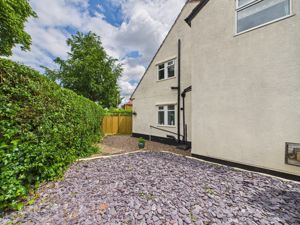 Photo 9- click for photo gallery